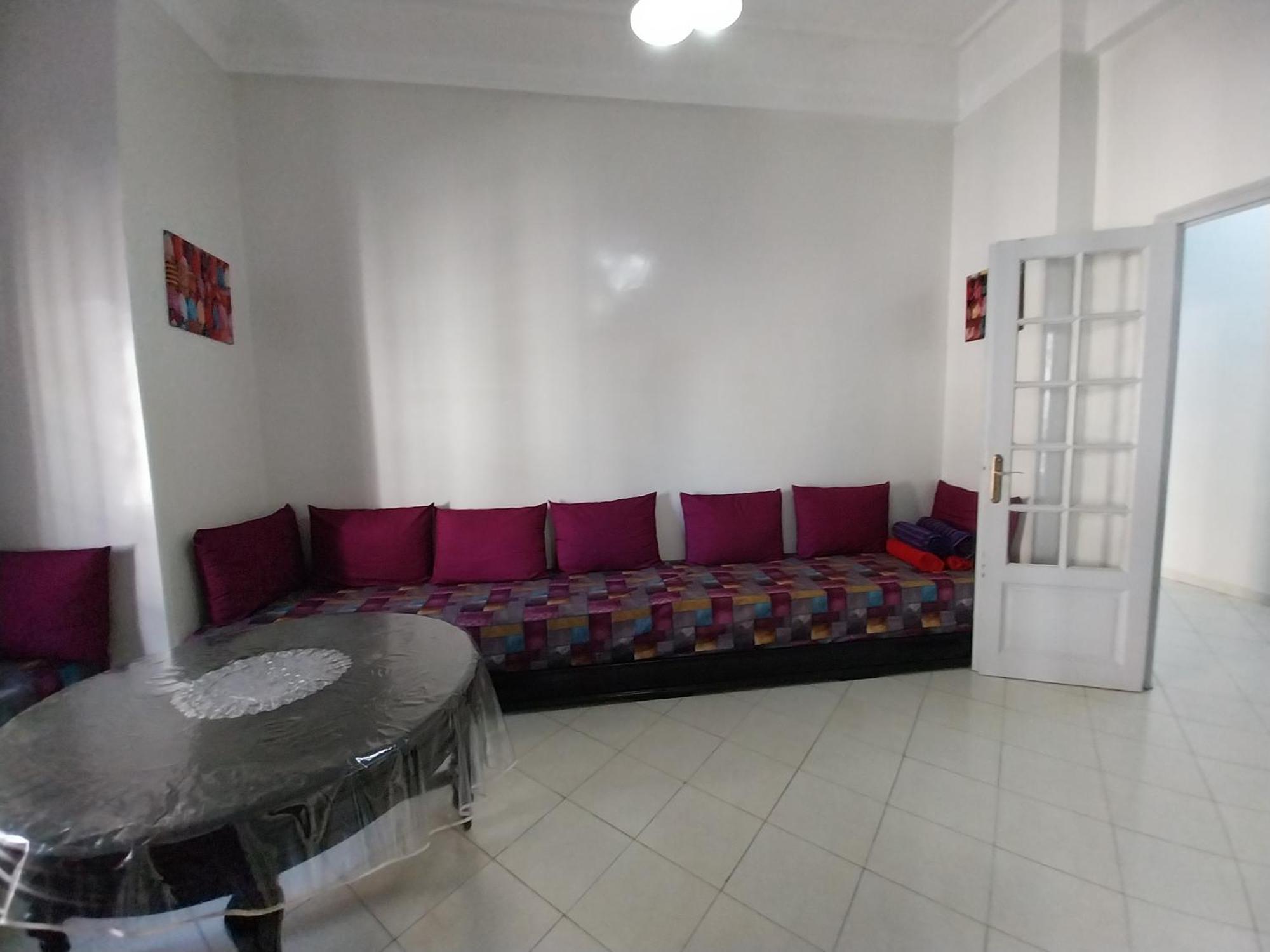 Cosy Art Deco Apart Welcome To James'S Казабланка Екстериор снимка