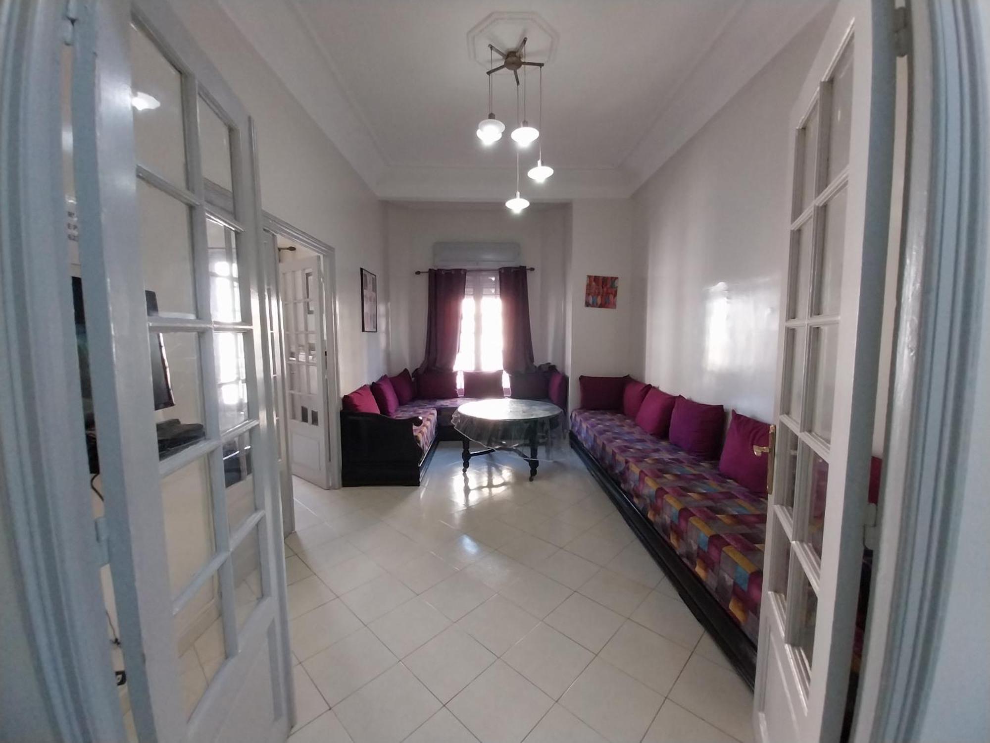 Cosy Art Deco Apart Welcome To James'S Казабланка Екстериор снимка