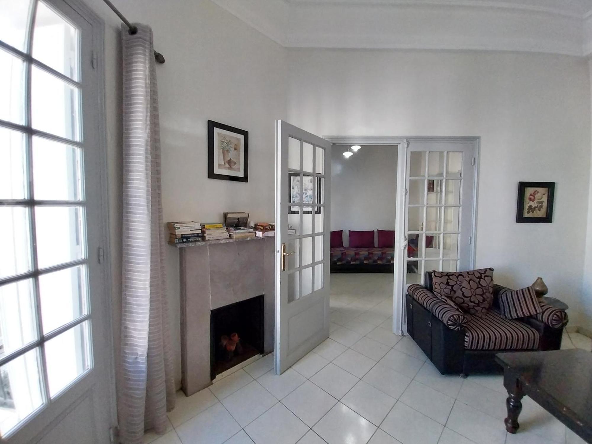 Cosy Art Deco Apart Welcome To James'S Казабланка Екстериор снимка